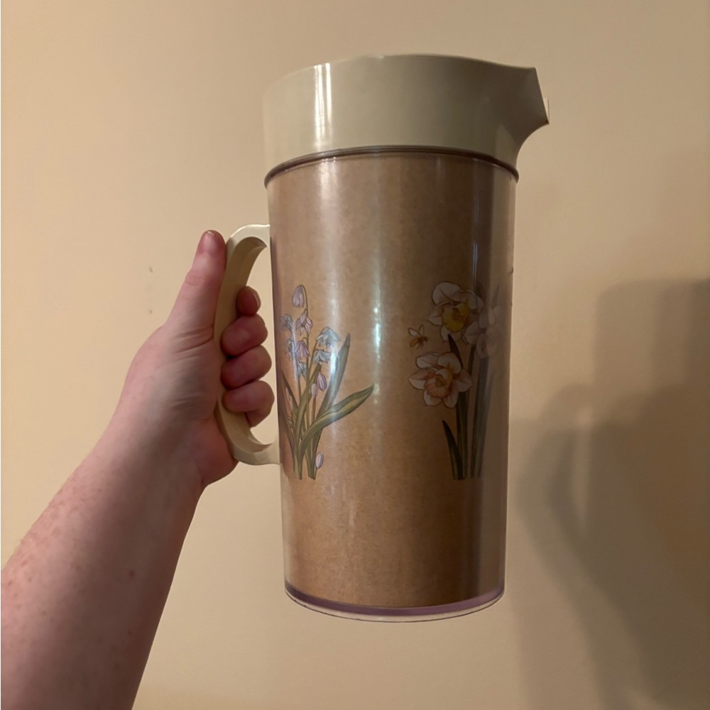 Vintage 1982 Garden Glories Thermo-Serv Insulated Pitcher